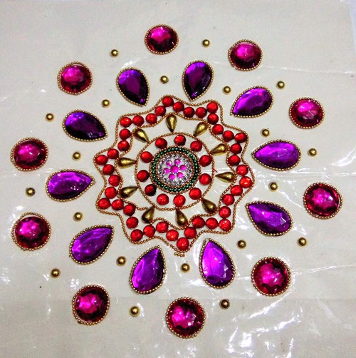 Handcrafted Decorative Rangoli set 
https://www.amazon.in/Salvus-App-SOLUTIONS-Handcrafted-Decorations/dp/B07NS7RTFQ
Gifting Rangoli Is One Of The Best Gift Which Has A Purpose Of Bringing Good Luck And Rangoli Is A Must On Diwali And New Year Day Too, To Welcome Goddess Lakshmi. For The Rangoli Lovers, Diwali Is The Time To Showcase Their Art Of Rangoli Making. But If Being A Rangoli Lover You Are Not A Good Rangoli Maker It Is Never A Matter To Feel Upset As Artificial Rangoli Is Available Everywhere. It Is The Perfect Thing For The Loved Ones Not So Good In The Art Of Making Rangoli But Willing To Beautify Homes On Diwali With Best Rangoli Designs.
Handcrafted Jewel Stone, Base Design Rangoli, Handcrafted Decorative Diwali Rangoli,